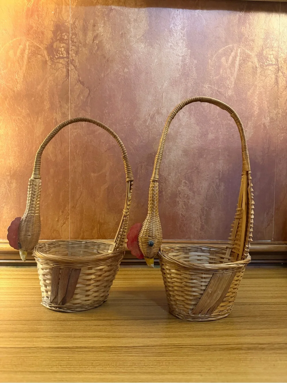 Vintage Woven Wicker Rooster Baskets Set of 2 Bird Gathering Farmhouse Decor